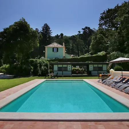 Villa Cintra With Two Houses
